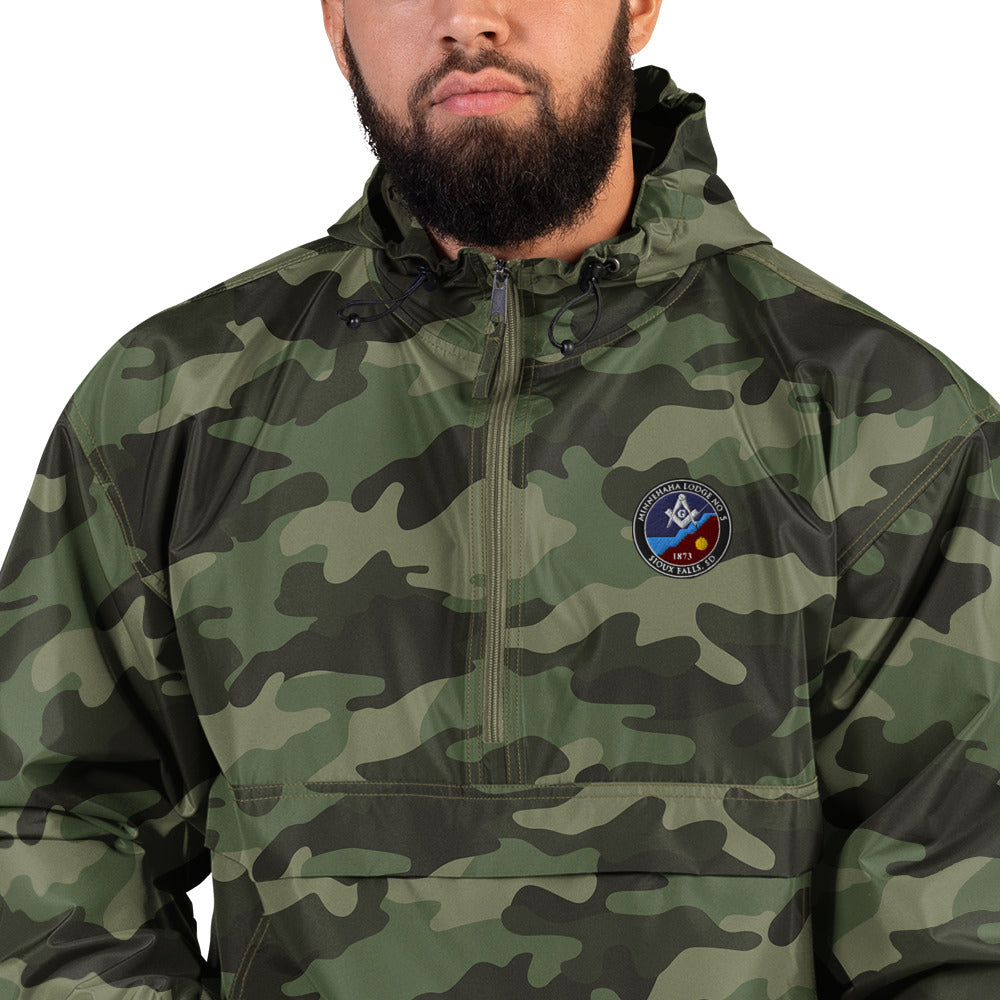 Minnehaha Champion Packable Jacket